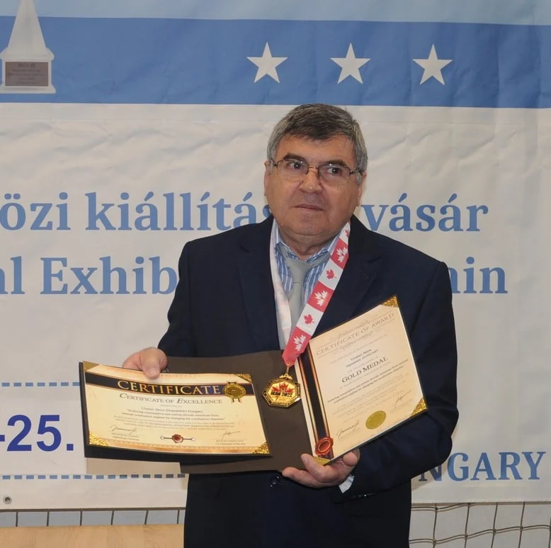 257 ursinyi j nos